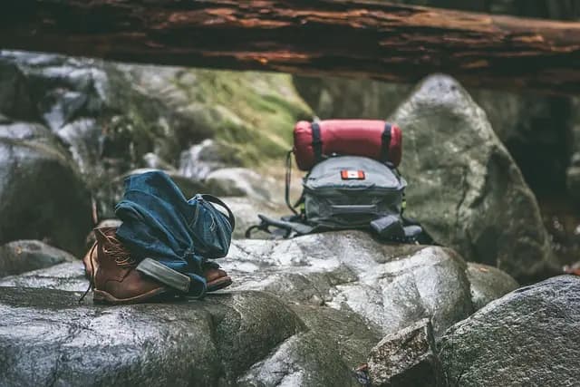 Équipements Indispensables pour des Escapades Actives Réussies