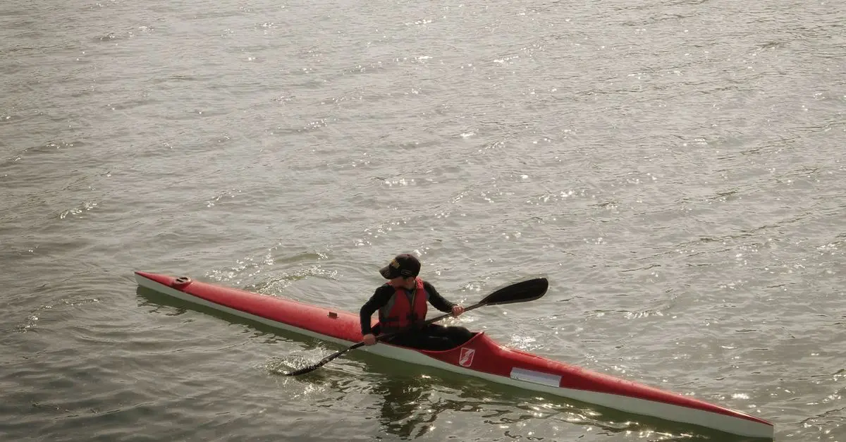 Comment Planifier une Excursion de Kayak en Mer