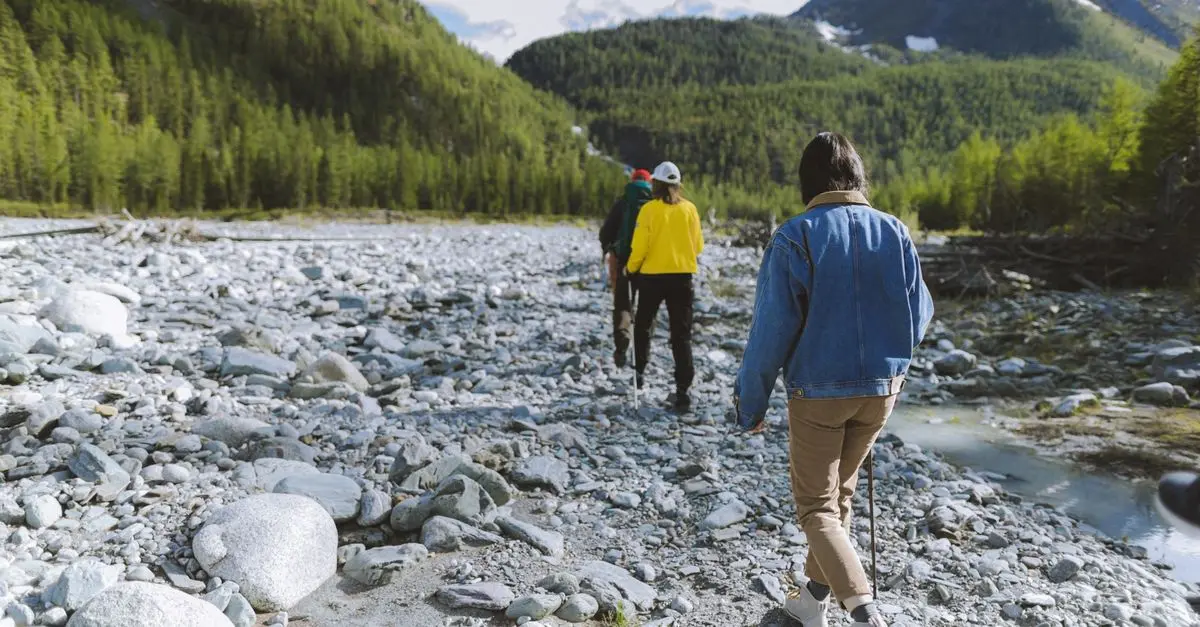 5 Activités d'Escapade Active à Tester pour Renforcer Votre Énergie