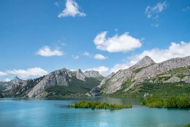 Comment Bien Choisir Votre Activité pour une Escapade Active