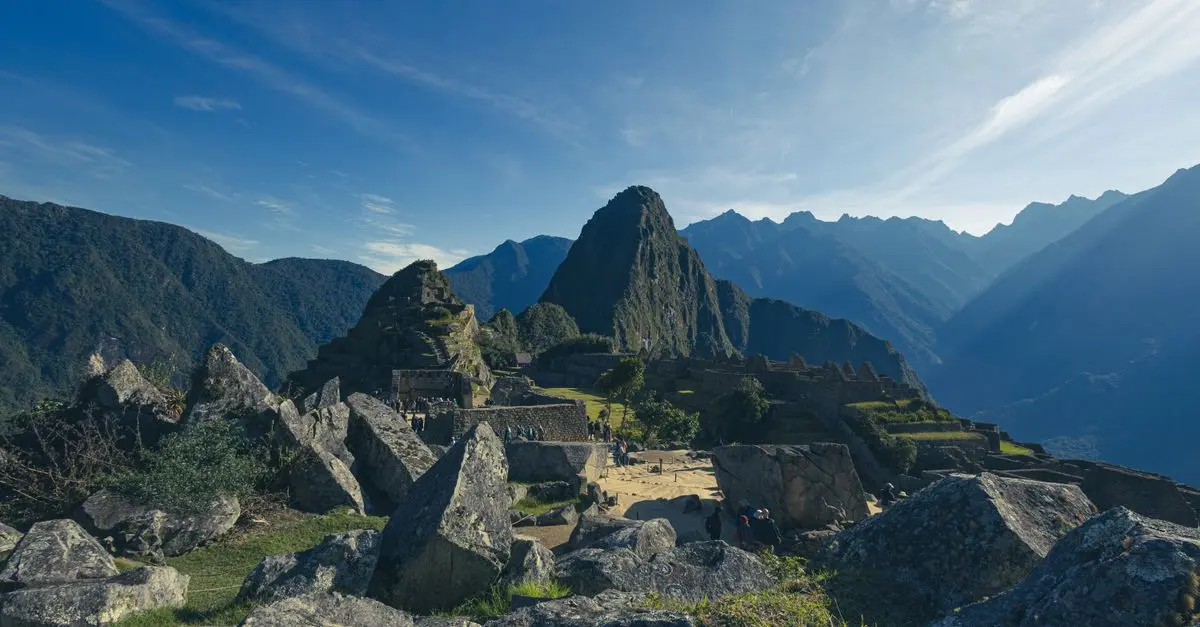 10 Destinations Incontournables pour des Escapades Actives
